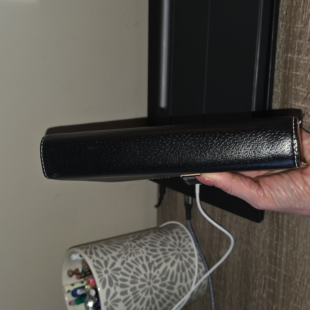 Kate Spade Black Leather Planner Agenda - Picture 6 of 10